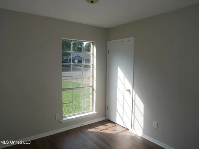 $1,295 | 3330 Mayfair Road, Horn Lake, MS 38637