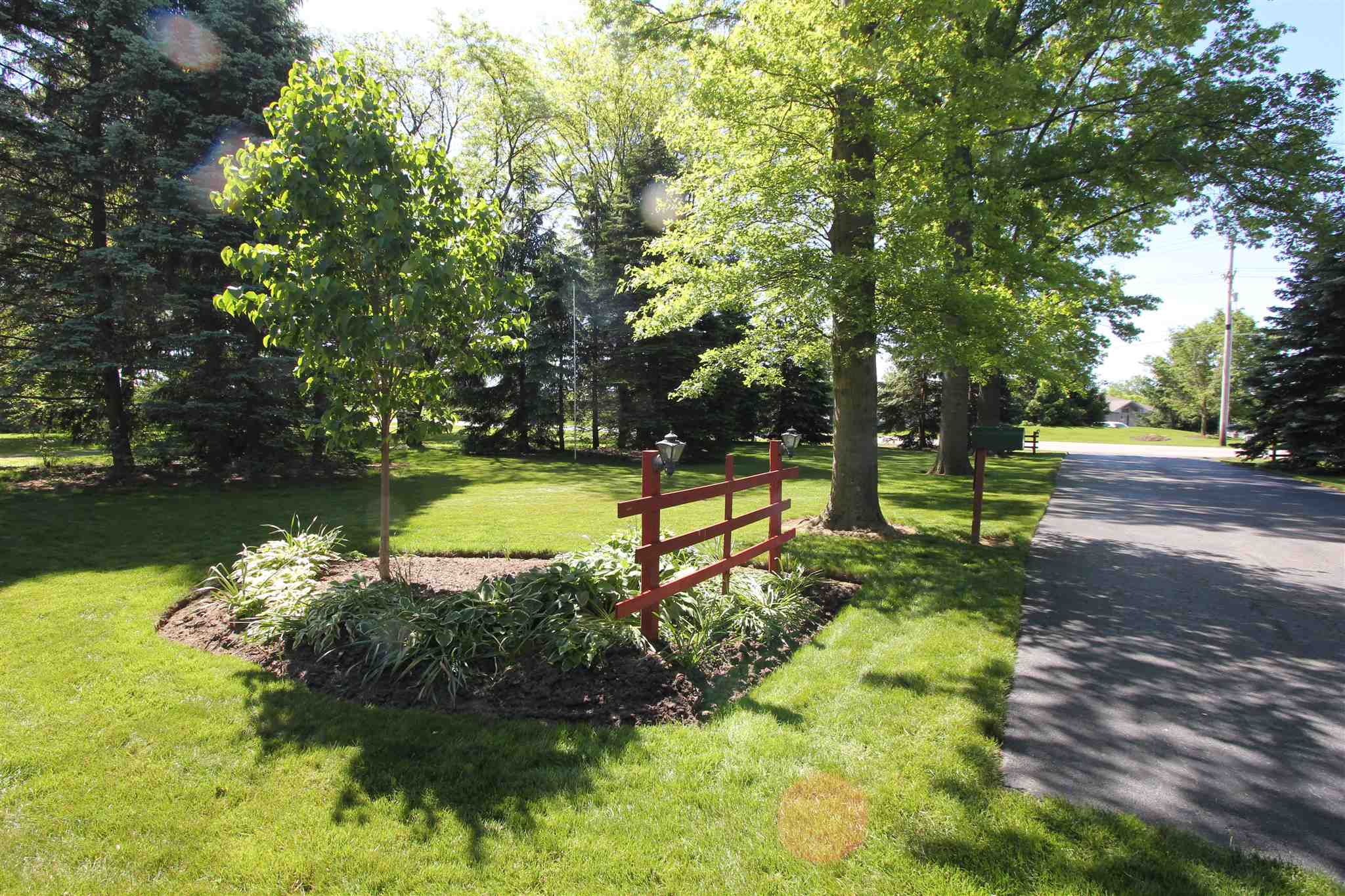 8859 Stellhorn Road Fort Wayne, IN 46835 - Photo 3 of 35