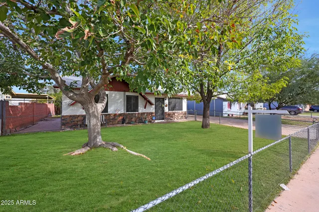 $315,000 | 5523 North 61st Lane, Glendale, AZ 85301
