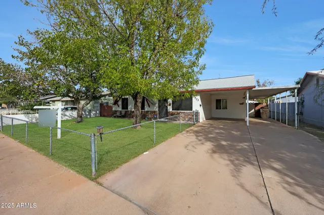 $315,000 | 5523 North 61st Lane, Glendale, AZ 85301