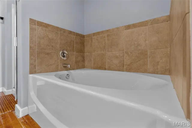 $130,000 | 1520 Washington Avenue, Unit 406, St. Louis, MO 63103