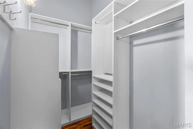 $130,000 | 1520 Washington Avenue, Unit 406, St. Louis, MO 63103