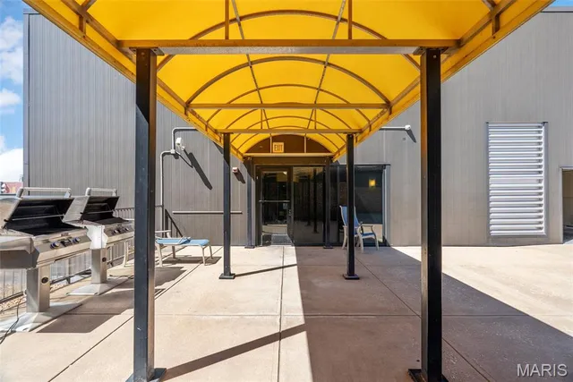 $130,000 | 1520 Washington Avenue, Unit 406, St. Louis, MO 63103