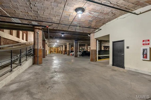 $130,000 | 1520 Washington Avenue, Unit 406, St. Louis, MO 63103