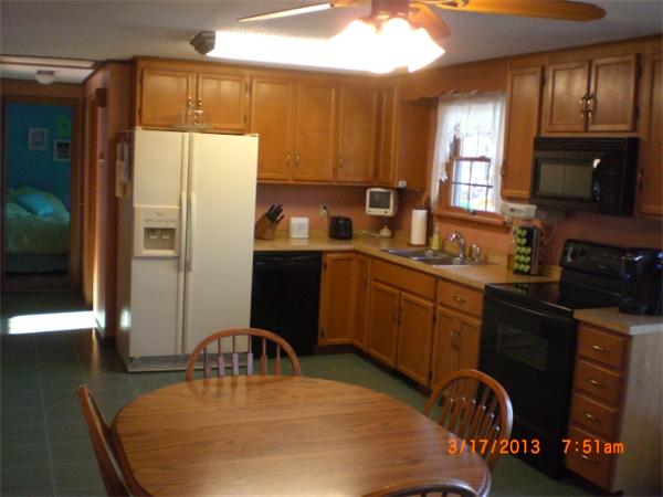 66 Breakneck Road Sturbridge, MA 01566 - Photo 7 of 20