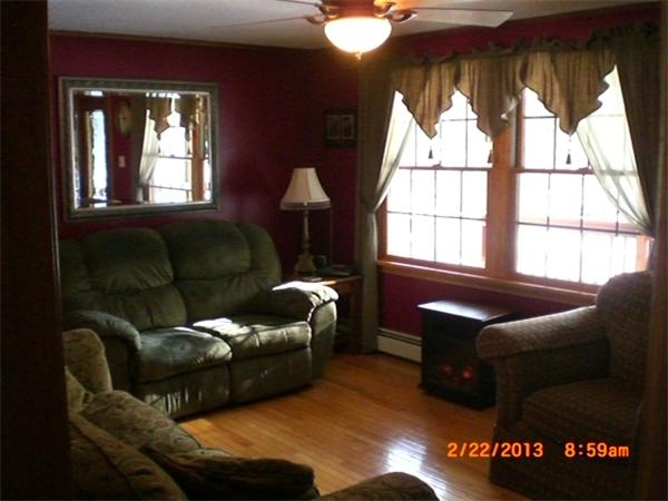 66 Breakneck Road Sturbridge, MA 01566 - Photo 10 of 20