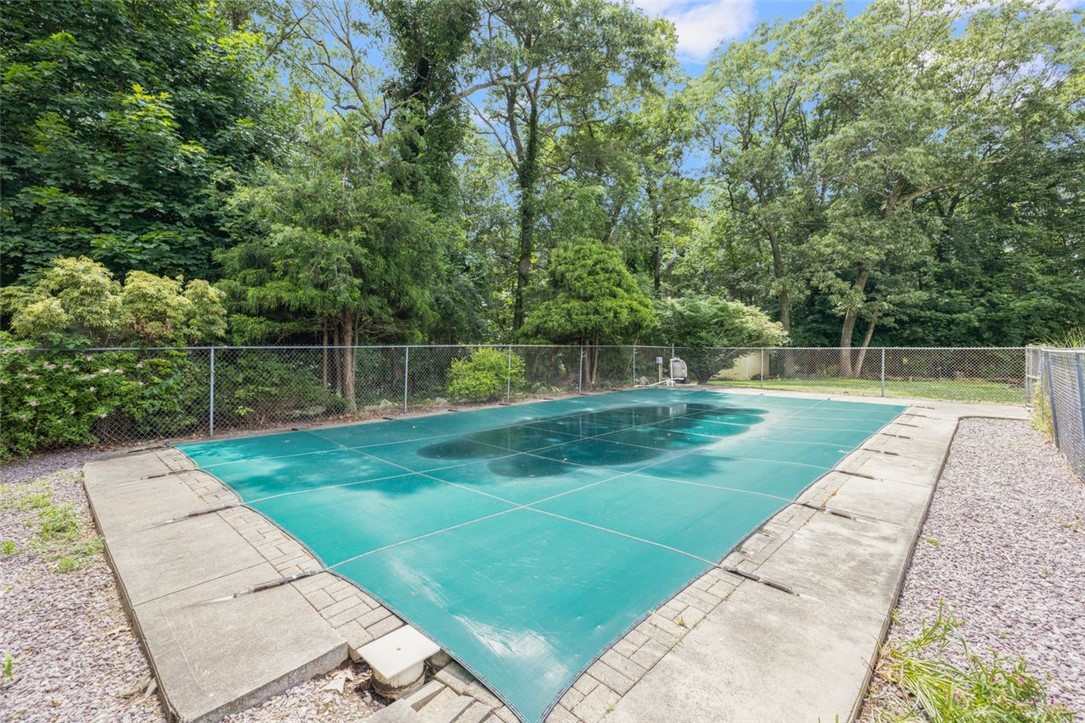 171 Betty Pond Road Scituate, RI 02831 - Photo 13 of 39