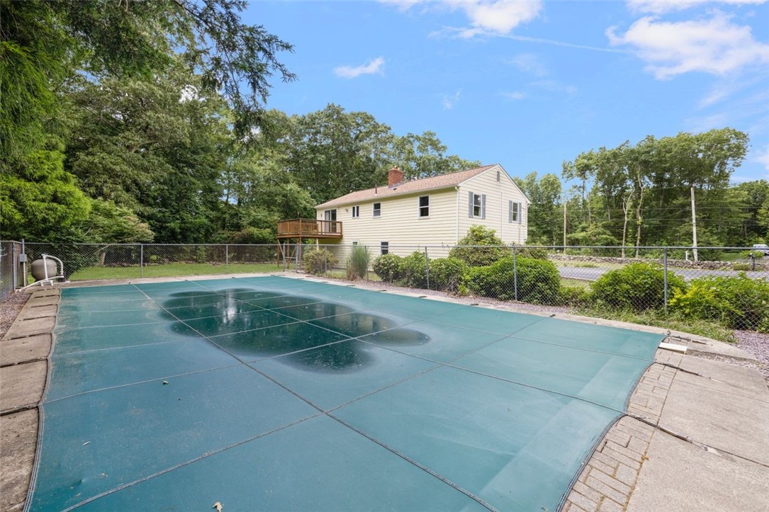 171 Betty Pond Road Scituate, RI 02831 - Photo 14 of 39