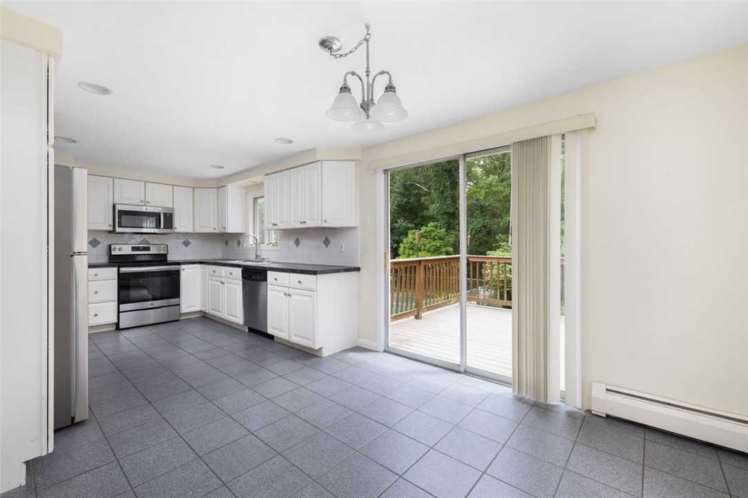 171 Betty Pond Road Scituate, RI 02831 - Photo 19 of 39
