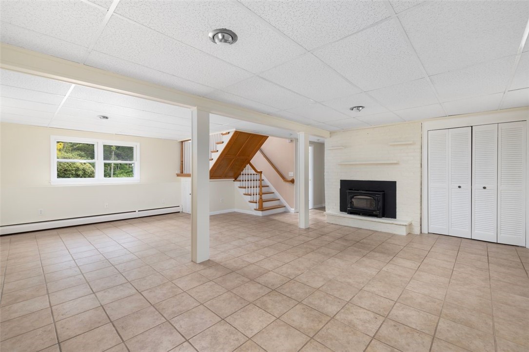 171 Betty Pond Road Scituate, RI 02831 - Photo 33 of 39