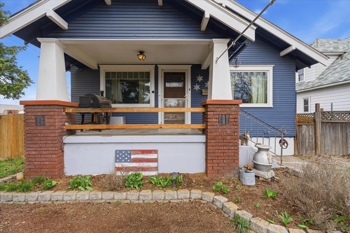 1928 West Sharp Avenue Spokane, WA 99201 - Photo 19 of 36