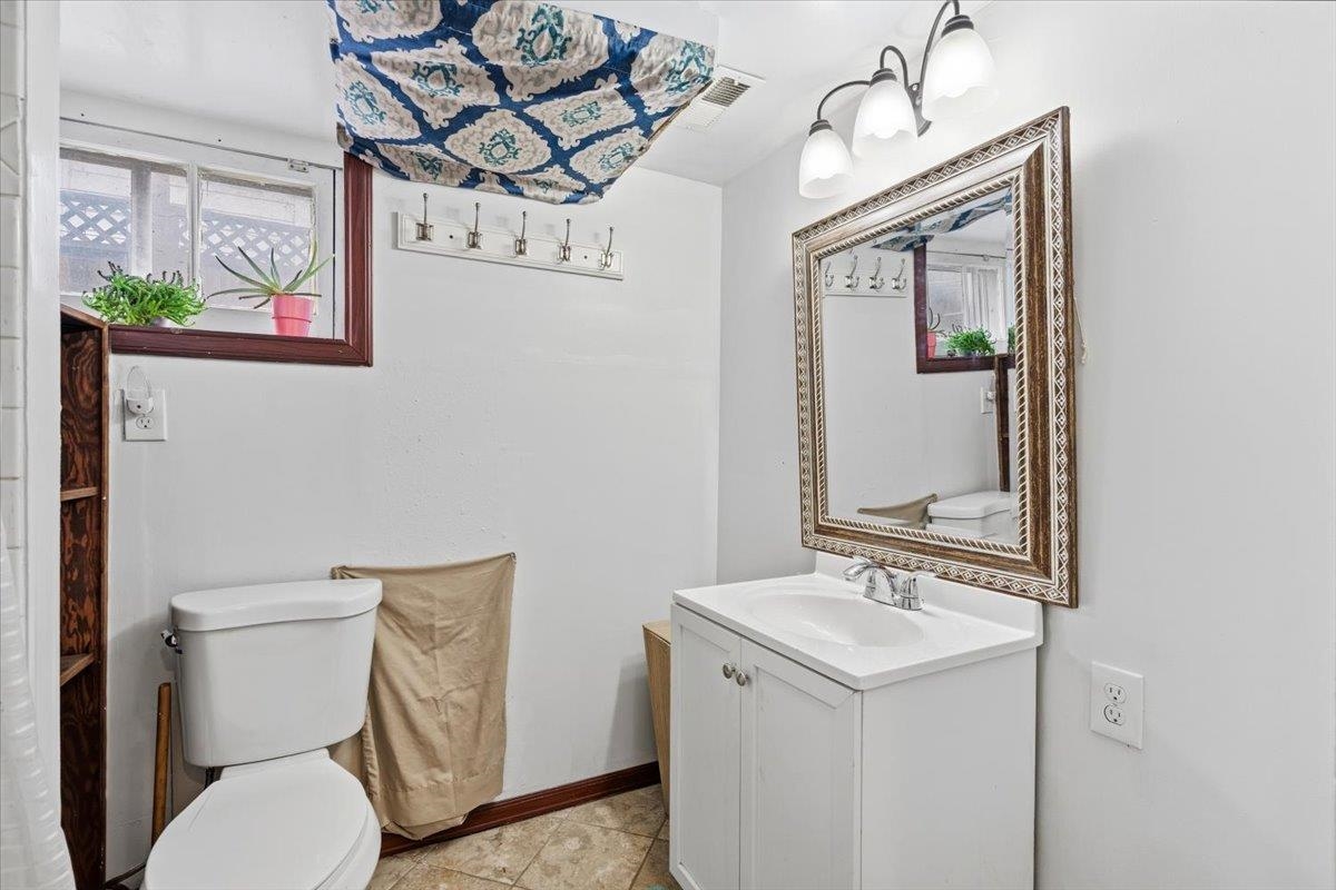 1928 West Sharp Avenue Spokane, WA 99201 - Photo 33 of 36