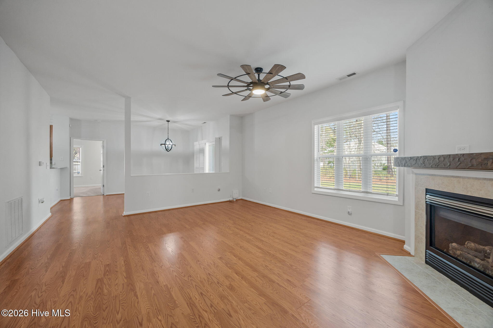 1121 Turtle Creek Road, Unit B Greenville, NC 27858 - Photo 20 of 55 20-web-or-mls-IMG_9498