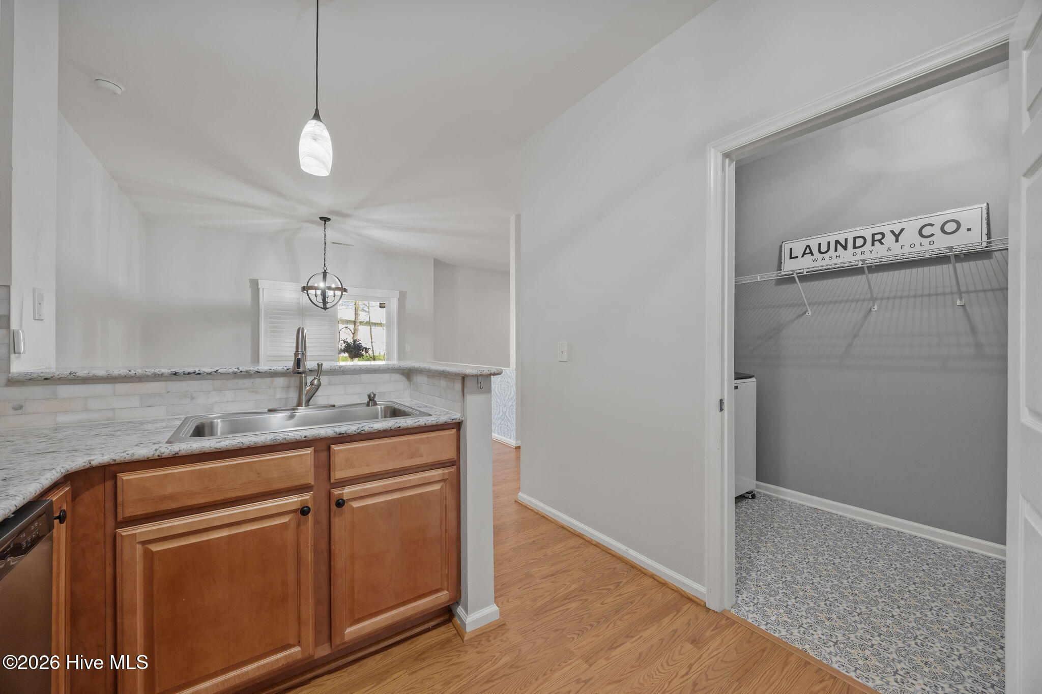 1121 Turtle Creek Road, Unit B Greenville, NC 27858 - Photo 33 of 55 33-web-or-mls-IMG_9540