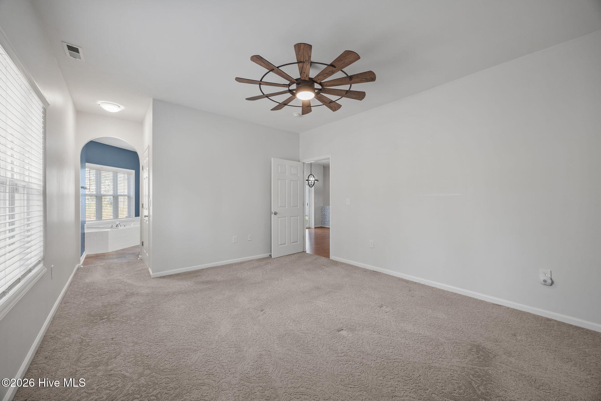 1121 Turtle Creek Road, Unit B Greenville, NC 27858 - Photo 39 of 55 39-web-or-mls-IMG_9558