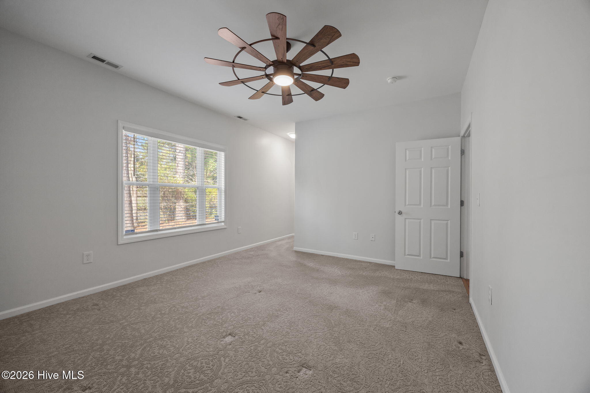 1121 Turtle Creek Road, Unit B Greenville, NC 27858 - Photo 40 of 55 40-web-or-mls-IMG_9561