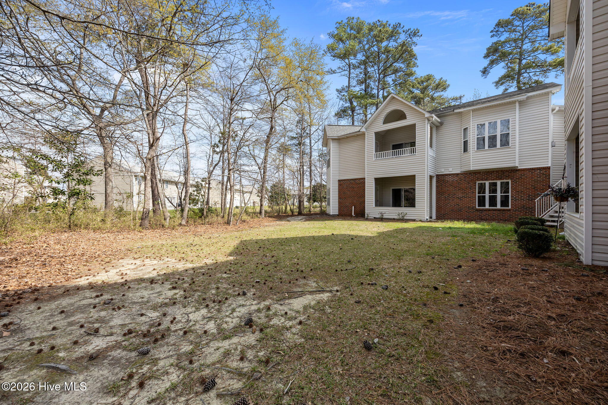 1121 Turtle Creek Road, Unit B Greenville, NC 27858 - Photo 54 of 55 54-web-or-mls-IMG_9597