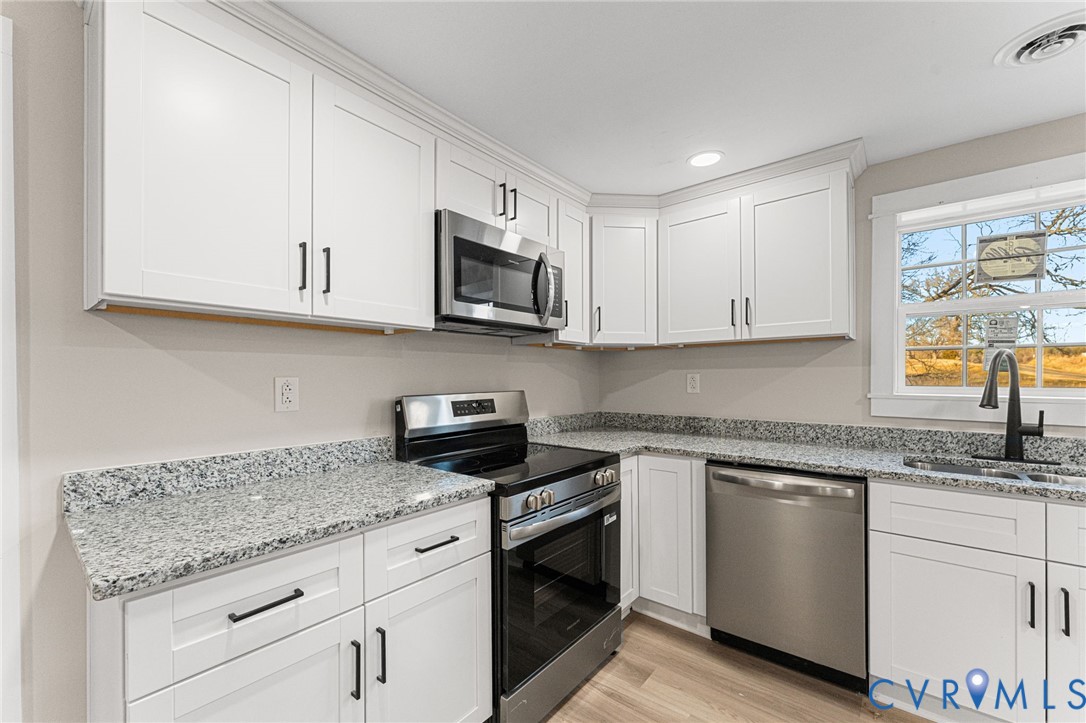 2446 Mantua Road Stevensville, VA 23161 - Photo 8 of 17