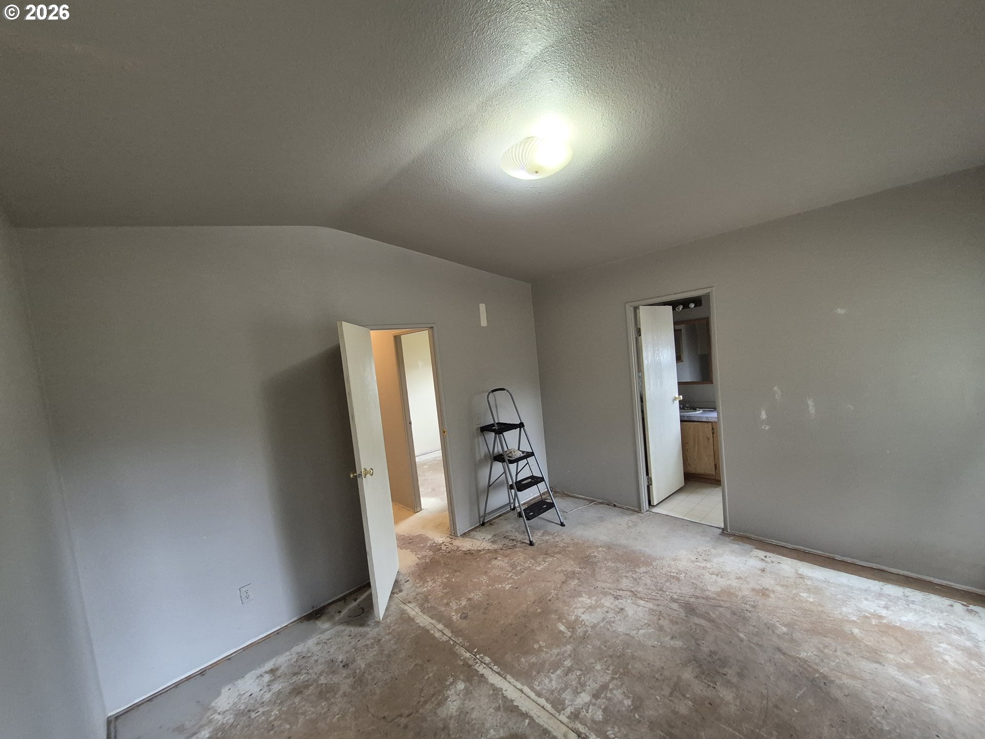 1709 Moss Street Eugene, OR 97403 - Photo 11 of 23