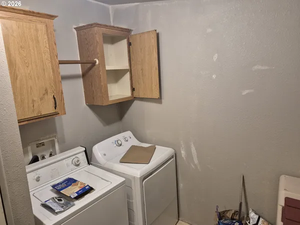 $108,000 | 386 La Casa Street, Eugene, OR 97402