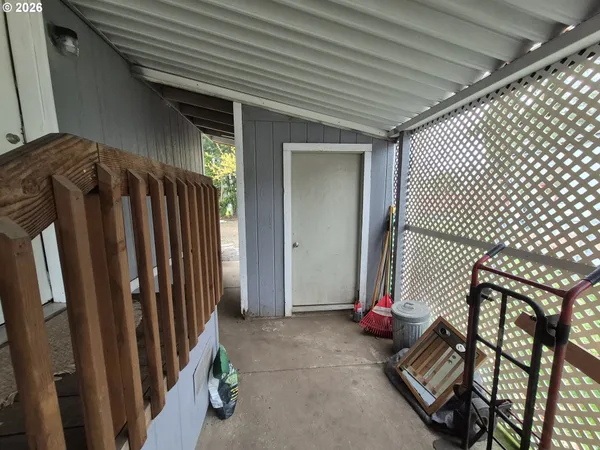 $108,000 | 386 La Casa Street, Eugene, OR 97402