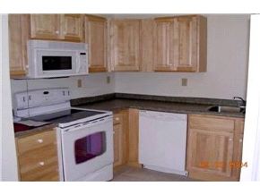 118 Secretariat Way, Unit 203 Rochester, NH 03867 - Photo 4 of 6