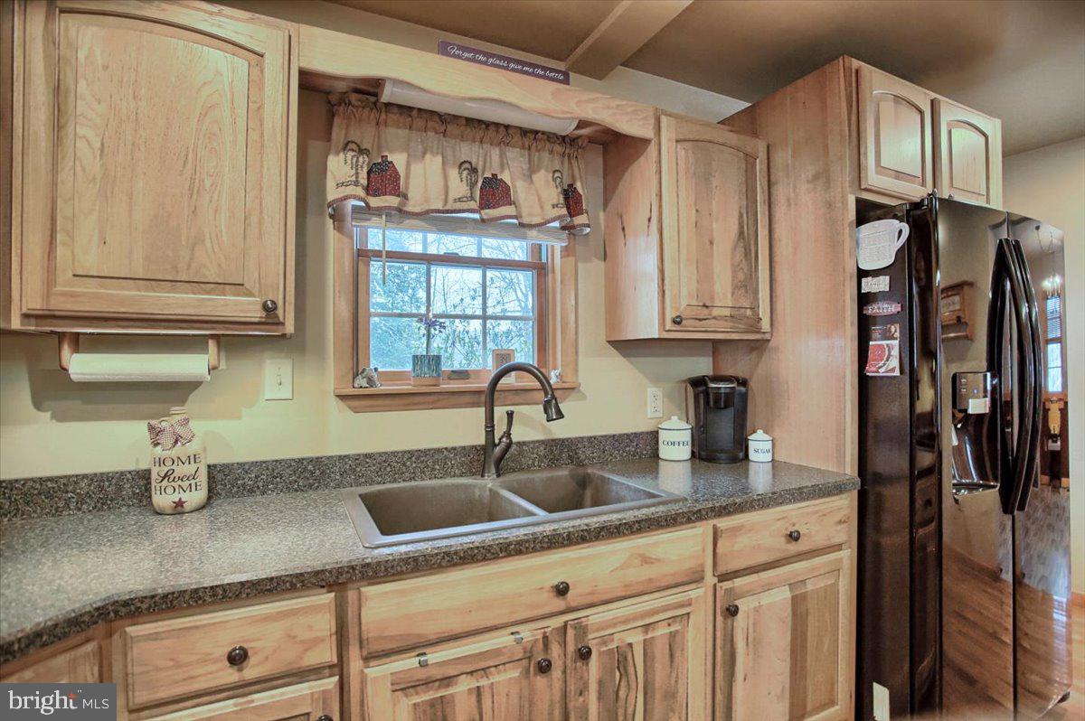 5421 Spring Road Shermans Dale, PA 17090 - Photo 6 of 29 Gallery Image 6