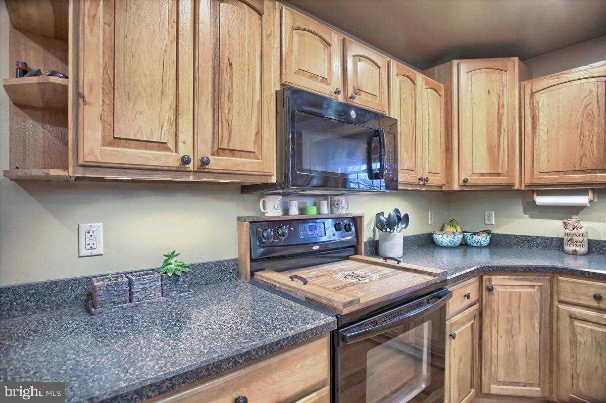 5421 Spring Road Shermans Dale, PA 17090 - Photo 7 of 29 Gallery Image 7