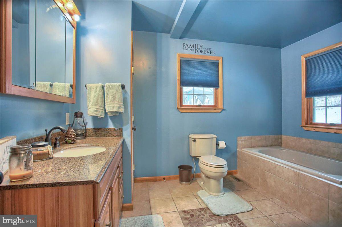 5421 Spring Road Shermans Dale, PA 17090 - Photo 9 of 29 Gallery Image 9