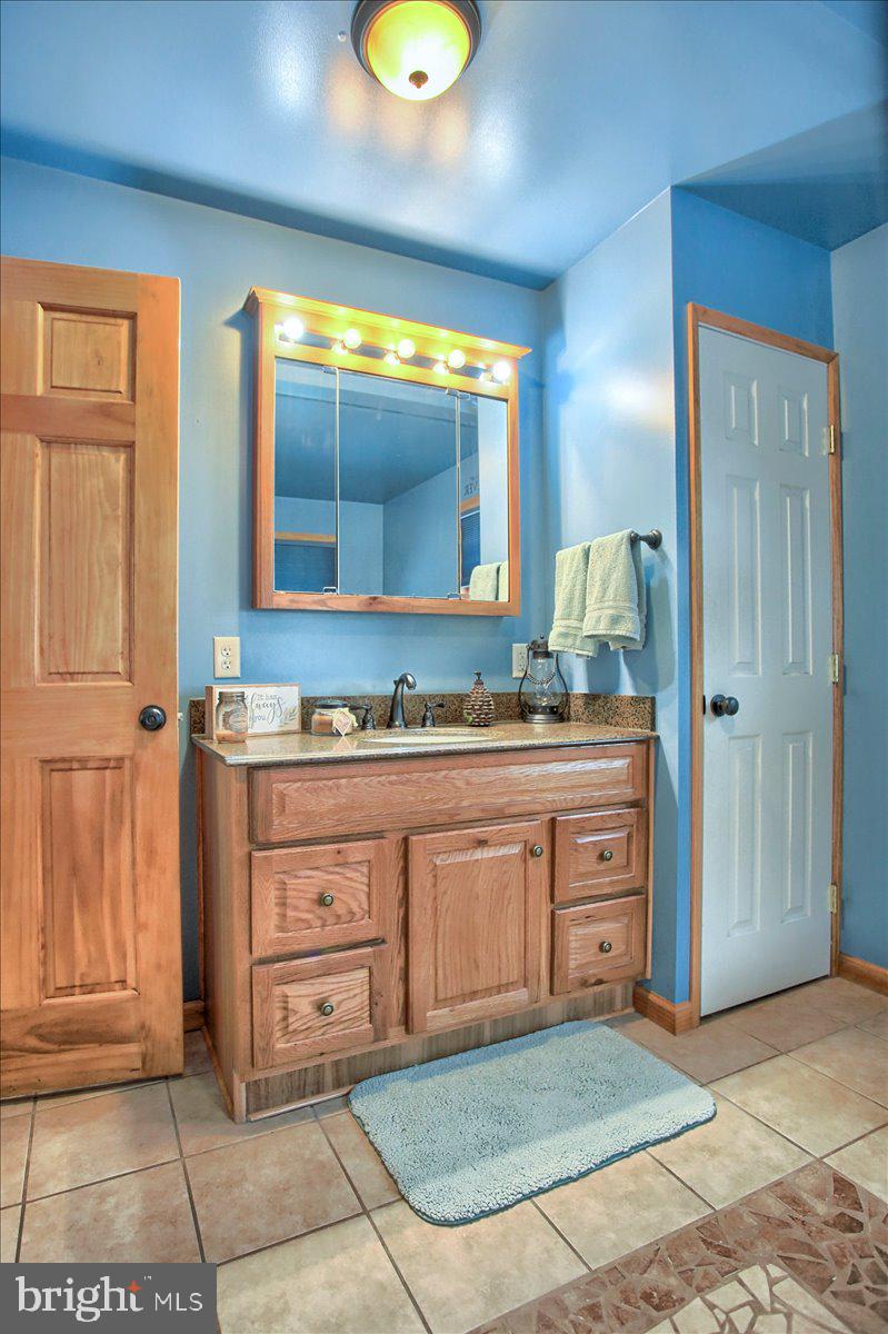 5421 Spring Road Shermans Dale, PA 17090 - Photo 10 of 29 Gallery Image 10