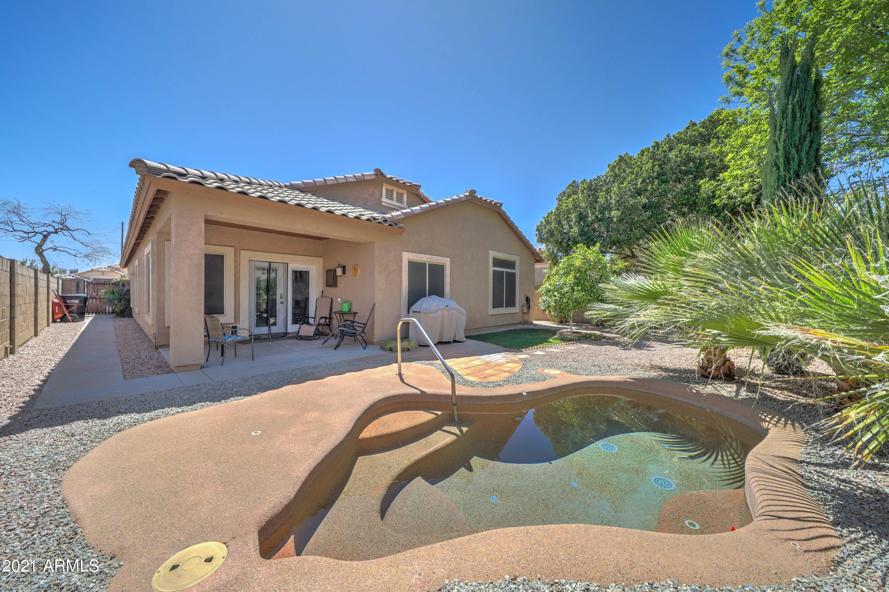 10922 West Almeria Road Avondale, AZ 85392 - Photo 1 of 11 10922 W Almeria Rd-30