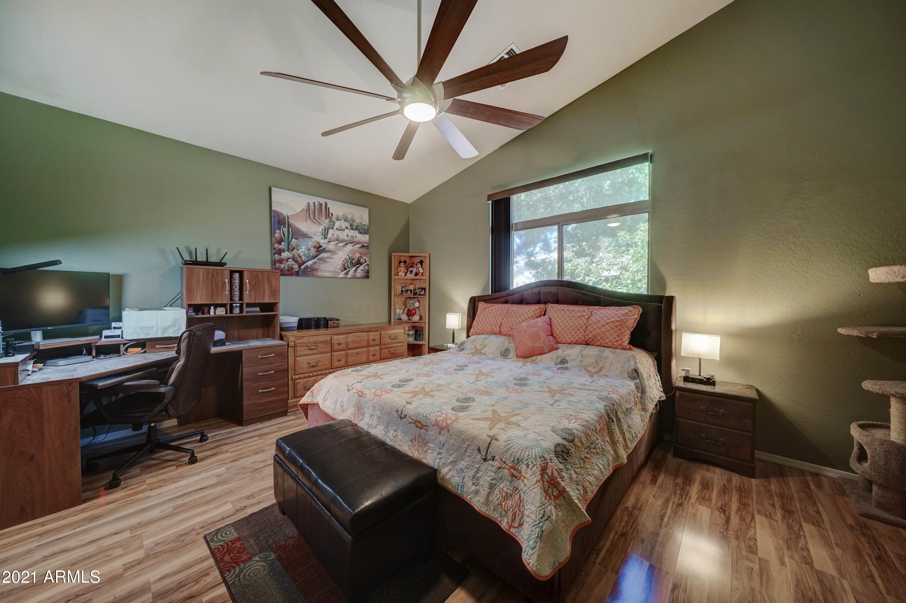 10922 West Almeria Road Avondale, AZ 85392 - Photo 5 of 11 10922 W Almeria Rd-19