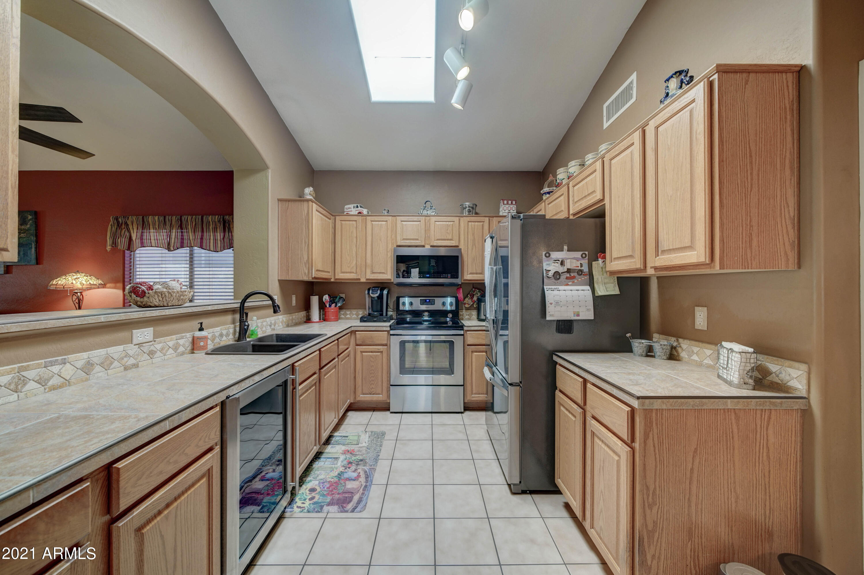 10922 West Almeria Road Avondale, AZ 85392 - Photo 9 of 11 10922 W Almeria Rd-7