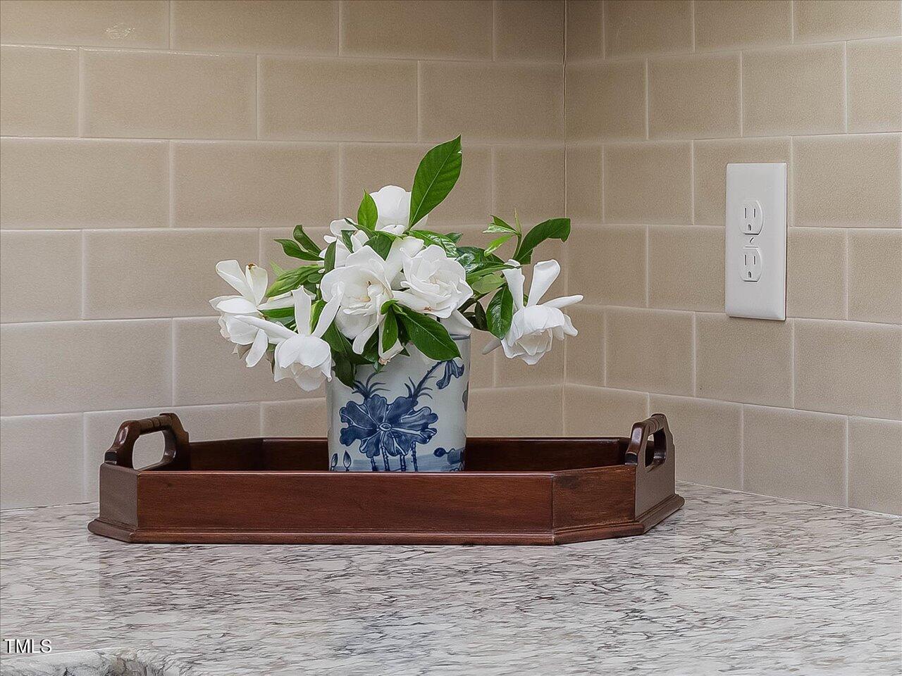 3347 Ridgecrest Court Raleigh, NC 27607 - Photo 17 of 65 17-Kitchen