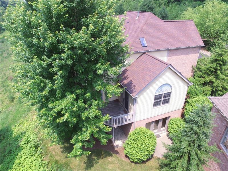 520 Farndale Road Pittsburgh, PA 15238 - Photo 20 of 21 Side view with private deck off master and lower level patio