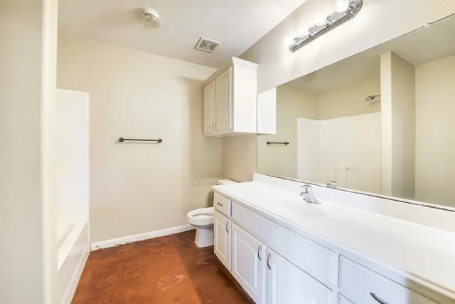 $180,000 | 16228 Sun View Lane, Conroe, TX 77302