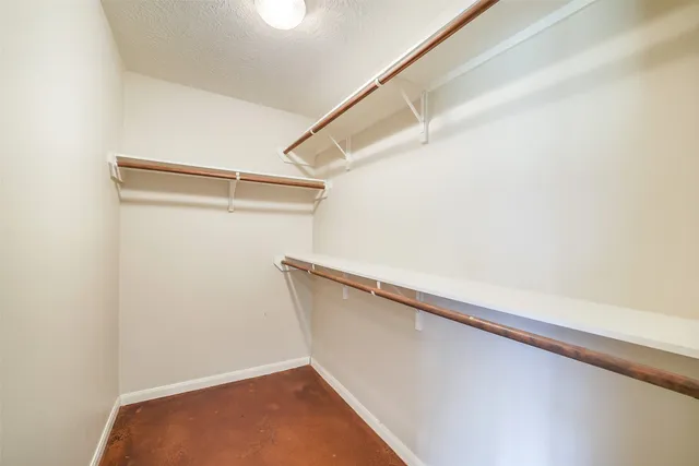 $180,000 | 16228 Sun View Lane, Conroe, TX 77302