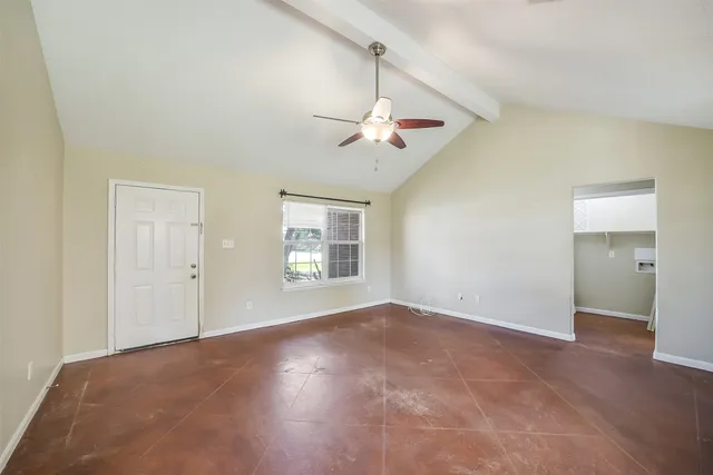 $180,000 | 16228 Sun View Lane, Conroe, TX 77302