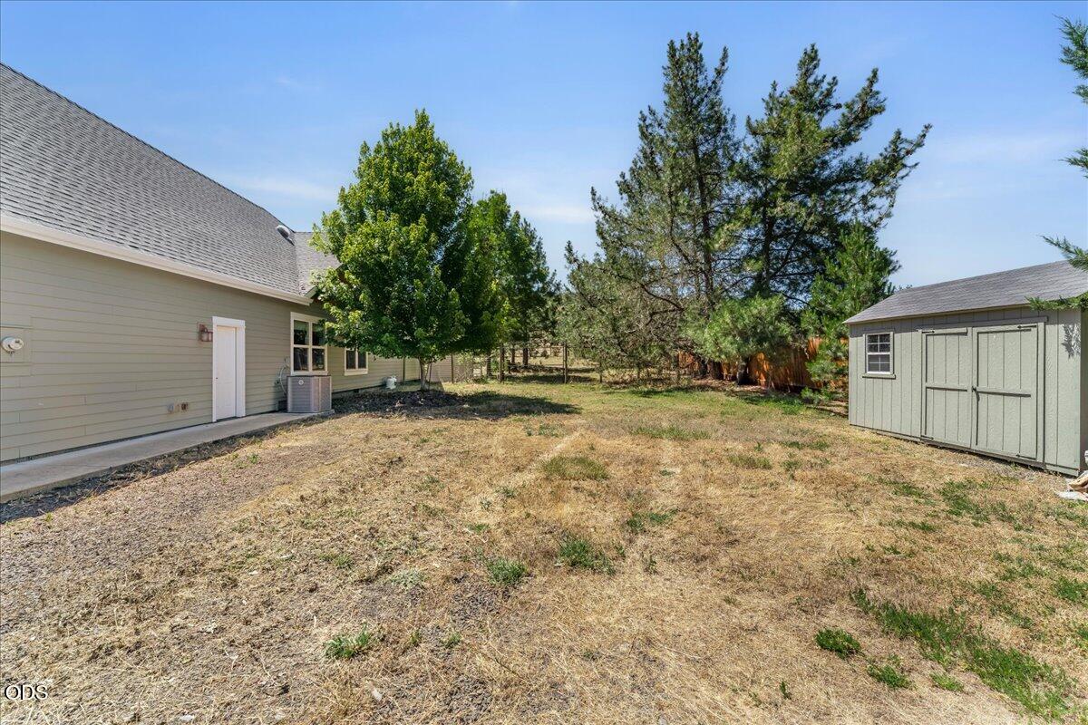1712 Stevens Road Eagle Point, OR 97524 - Photo 45 of 63