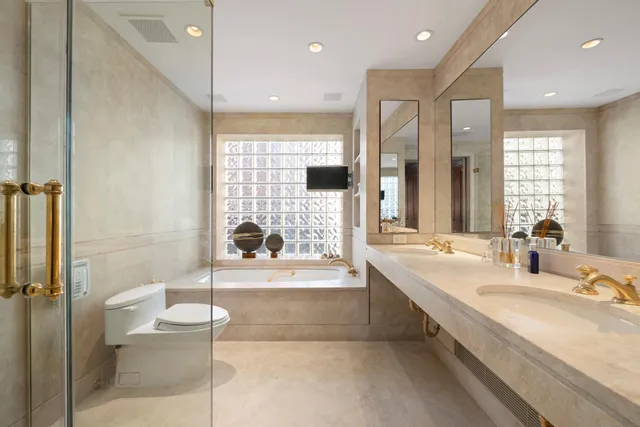 $10,999,999 | 860 Park Avenue, Unit 6 | Upper East Side