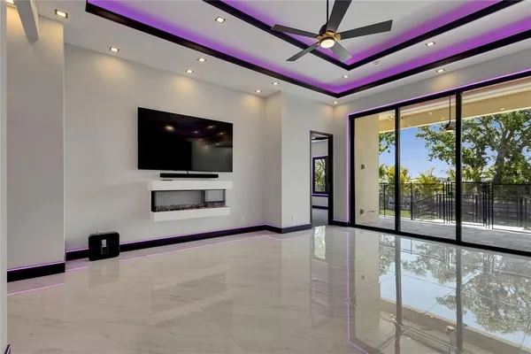 $1,029,000 | 6532 Simone Shores Circle, Apollo Beach, FL 33572