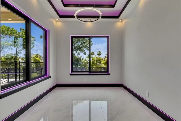 $1,029,000 | 6532 Simone Shores Circle, Apollo Beach, FL 33572