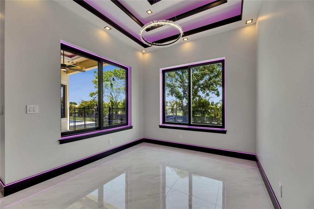 6532 Simone Shores Circle Apollo Beach, FL 33572 - Photo 32 of 86 a view of an empty room with a window