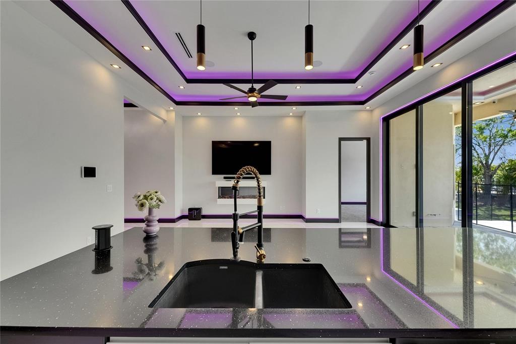 6532 Simone Shores Circle Apollo Beach, FL 33572 - Photo 40 of 86