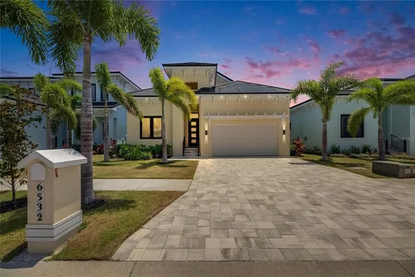 $1,029,000 | 6532 Simone Shores Circle, Apollo Beach, FL 33572