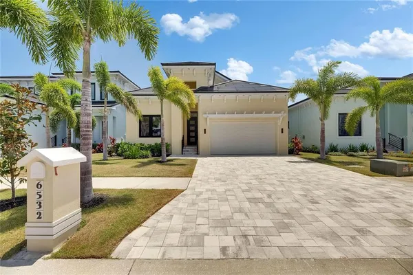 $1,029,000 | 6532 Simone Shores Circle, Apollo Beach, FL 33572