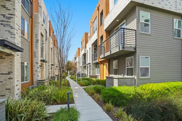 $4,000 | 3380 Router Common, Fremont, CA 94538