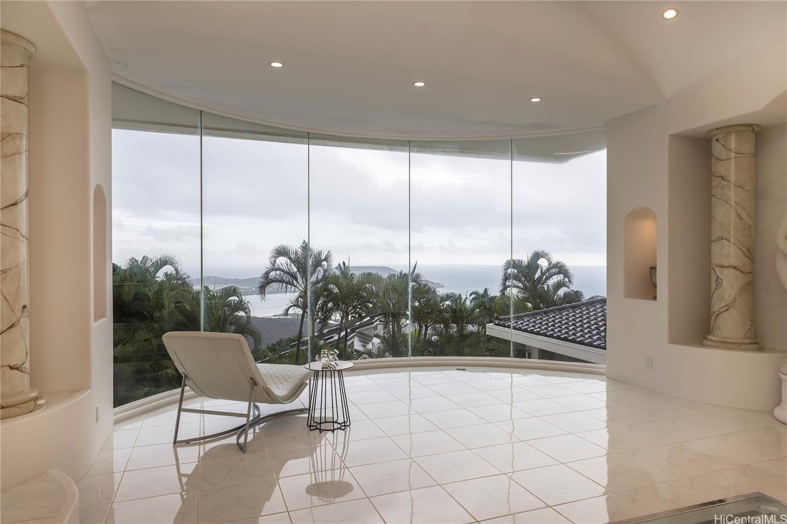 875 Ikena Circle Honolulu, HI 96821 - Photo 2 of 22 a outdoor living space with furniture