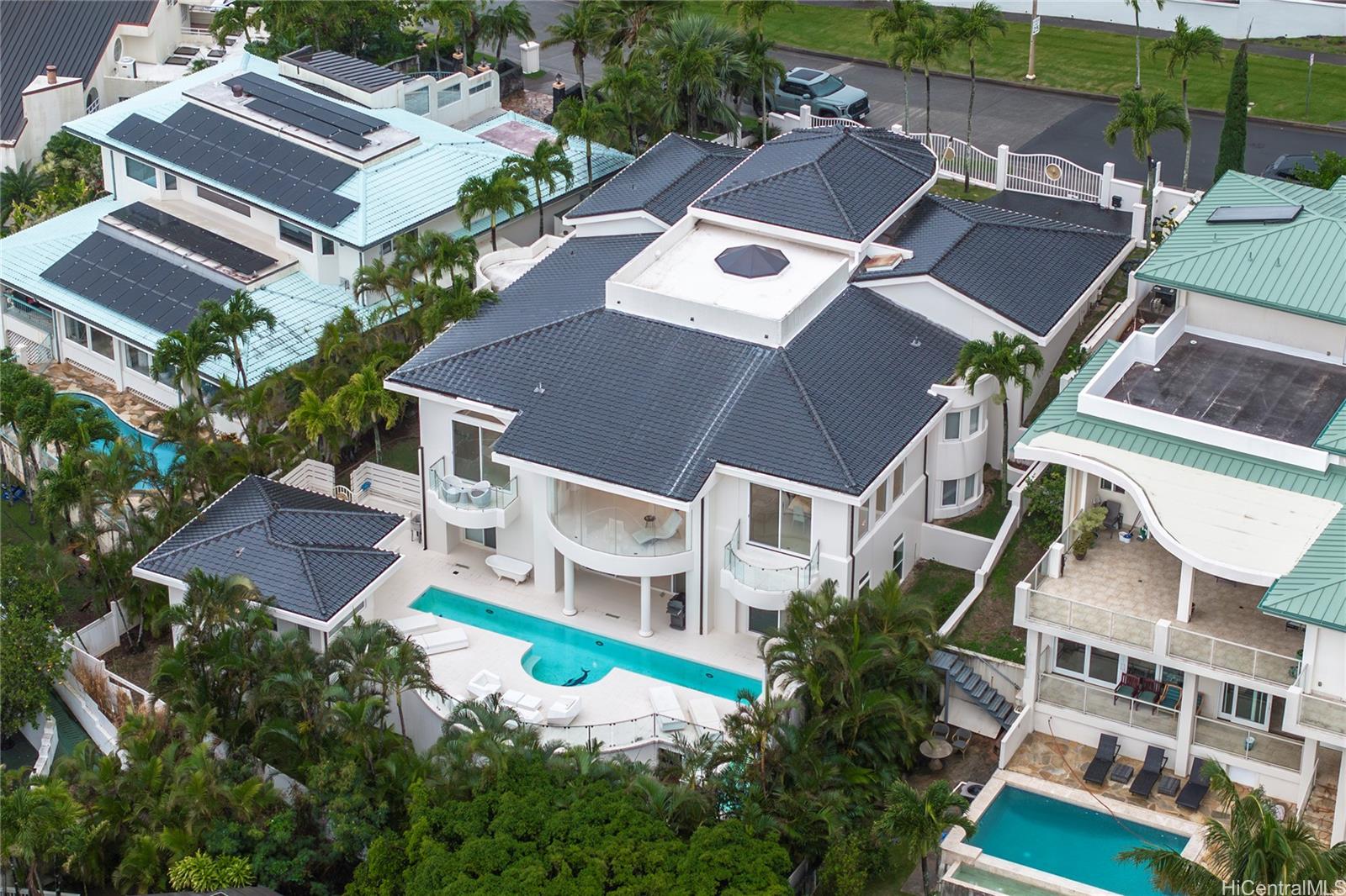 875 Ikena Circle Honolulu, HI 96821 - Photo 21 of 23 an aerial view of residential houses with yard