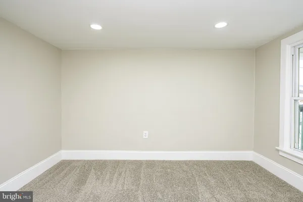 $324,900 | 93 Pennsylvania Avenue, Coatesville, PA 19320